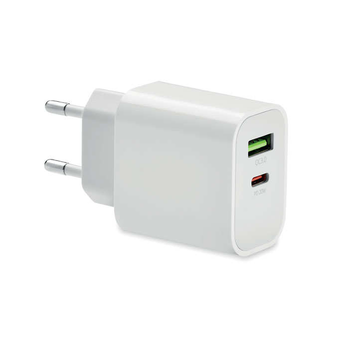 Een zogenoemde USB oplader met -volgens opgave- onder andere met de volgende kenmerken:
- voor het opladen van elektrische apparaten met een USB-aansluiting;
-eenn gelijkrichter voor het omzetten van wisselstroom in gelijkstroom en het gelijktijdig wijzigingen van de spanning;
- één kant heeft de vorm van een stekker voor het stopcontact van 100-240V, 50-60 Hz en 0,8A;
- één kant heeft een USB-A- en een USB-C-aansluiting;
- de USB-A en USB-C-aansluitingen hebben vermogens van 5V⎓3A, 9V⎓2A en 12V⎓1,5A;
- in een behuizing van kunststof;
- afmetingen van ongeveer 4,2 x 2,7 x 7,9 cm;
- een netto gewicht van 53 gram.
Het geheel is opgemaakt voor de verkoop in het klein en wordt per 100 stuks aangeboden in een kartonnen doos.