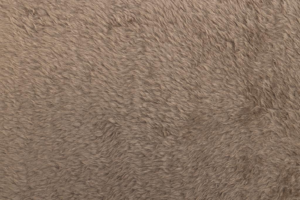 Een matras voor honden met –volgens opgave- onder andere de volgende kenmerken:
- ontworpen als rust- en slaapplaats voor honden in een metalen draadkooi of op de vloer;
- vervaardigd van katoen en polyester;
- één zijde vervaardigd van een weefsel van katoen;
- en één zijde vervaardigd van een hoog polair breiwerk;
- een vulling polyestervezels;
- voorzien van een olieafstotende laag;
- in rechthoekige vorm;
- voorzien van een bies;
- voorzien van een lus;
- stiknaden op de vouwlijnen en rondom;
- voorzien van een waslabel;
- voorzien van een etiket;
- in 2 verschillende kleuren en diverse afmetingen.
Opgemaakt voor de verkoop in het klein in een kunststof zak van polyethyleen.