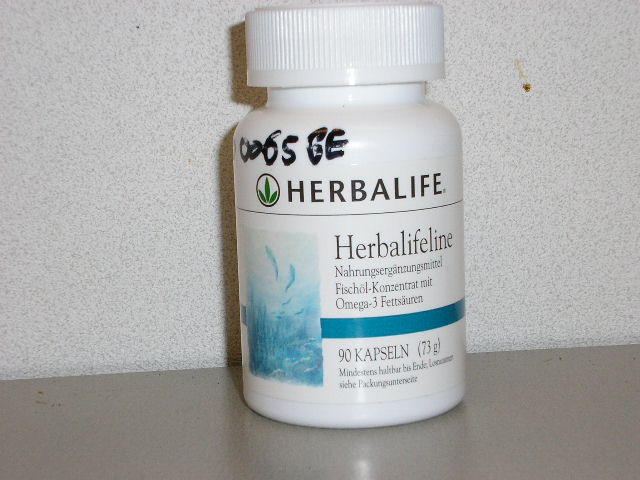 Ronde softgel capsules met een gele heldere vloeistof, opgemaakt voor de verkoop in het klein, voorzien van gegevens omtrent gebruiksdoel en dosering. 
De capsules bevatten onder andere de volgende ingrediënten:
- visolie;
- tijmolie;
- pepermuntolie;
- kruidnagelolie;
- gelatine. 
De capsules zijn verpakt in een kunststof potje met een schroefdopsluiting.