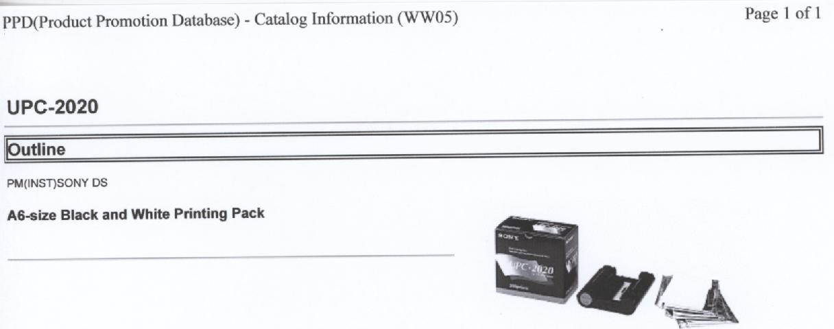 Een assortiment zijnde een zogenaamd "Printing Pack" voor gebruik in een afdrukeenheid (printer), bestaande uit: 
- een houder van kunststof, waarop gemonteerd twee cilinders met spoelen van kunststof, waarvan één cilinder is voorzien van een inktlint van kunststof; 
- 200 vellen A6 size 4-Split Self- Adhesive Stickers (afmetingen 130 x 88 mm). 
Het inktlint van kunststof bestaande uit zwarte en witte segmenten waarbij de kleurstoffen door verhitting op een drager worden overgebracht (zogenaamde kleurstofsublimering).
Het geheel is opgemaakt voor de verkoop in het klein en verpakt in een kartonnen doos, voorzien van merknaam en type.
Het wezenlijk karakter van het assortiment wordt bepaald door het kunststof inktlint.