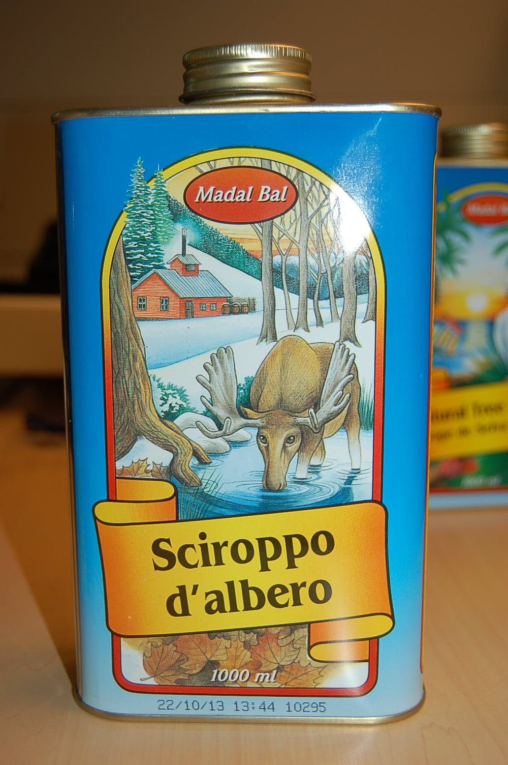 Een suikerstroop met onder meer de volgende ingrediënten en kenmerken:
- bevattende -volgens opgave- palm syrup en maple syrup;
- wordt gebruikt voor menselijke consumptie.
Het produkt wordt aangeboden in blikken van 500 ml of 1000 ml.
