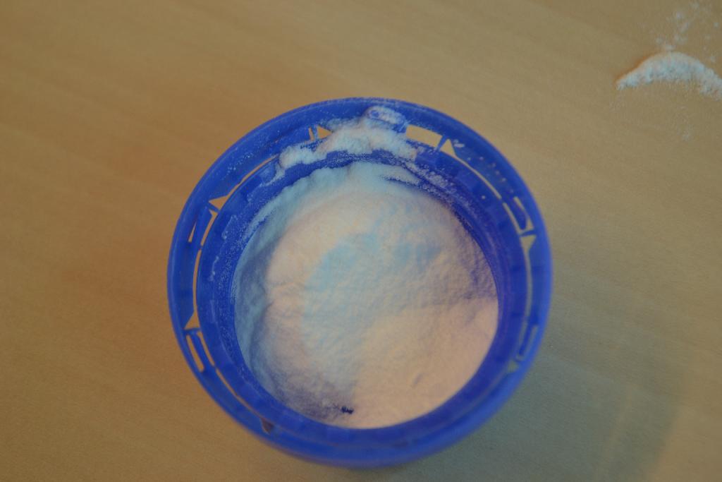 Een suiker met -volgens opgave- onder andere de volgende kenmerken;
- in de verschijningsvorm van een wit poeder;
- 2-fucosyllactose;
- bestemd voor menselijke consumptie.