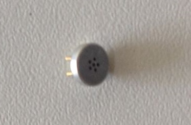 Mikrofon do montażu powierzchniowego o średnicy 6 mm i wysokości 1,6 mm. Napięcie odniesienia 2,0 V DC. Maksymalne napięcie wejścia 10 V DC. Maksymalne zużycie prądu 0,5 mA. Czułość mikrofonu -44±3 dB.




WIT wydana powtórnie w miejsce decyzji nr PL-WIT-2014-00857 z dnia 09-07-2014 r.