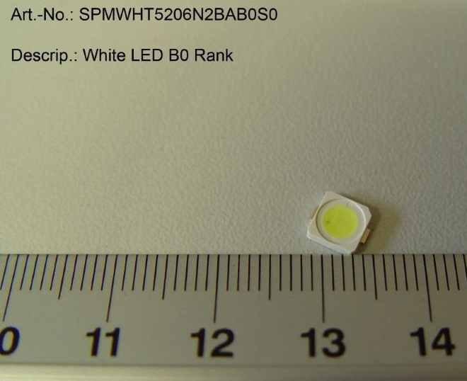 Diody świecące LED, o wymiarach 5,2 x 5,2 x 1,3 mm, emitujące światło barwy białej. Zapakowane po 1000 sztuk, na taśmie z tworzywa sztucznego, która jest nawinięta na szpulę o średnicy 180 mm. Diody nie posiadają żadnych dodatkowych elementów, przeznaczone są do montażu powierzchniowego SMD. Napięcie zasilania: 3 – 3,4 V, prąd zasilania 60 mA.
Decyzja wydana powtórnie w miejsce WIT numer PL BTI WIT-2019-001478.