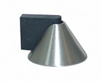 Odbojnik wykonany ze stopu cynku i aluminium, w kształcie stożka o średnicy w podstawie 40 mm i gumową wkładką na ściance bocznej. Pełni funkcję ogranicznika i amortyzuje uderzenie otwieranych drzwi. Montowany do podłoża za pomocą wkrętów. Przeznaczony do zabezpieczenia ścian przed uszkodzeniem. Stosowany w domach, biurach, instytucjach. Prezentowany w kolorach srebrnym i złotym, w zestawie z wkrętami i dyblami. Pakowany pojedynczo w torebki z tworzywa sztucznego w kartoniki po 6 sztuk i kartony zbiorcze po 72 sztuk. Decyzja wydana powtórnie w miejsce WIT numer PL BTI WIT-2022-000021.