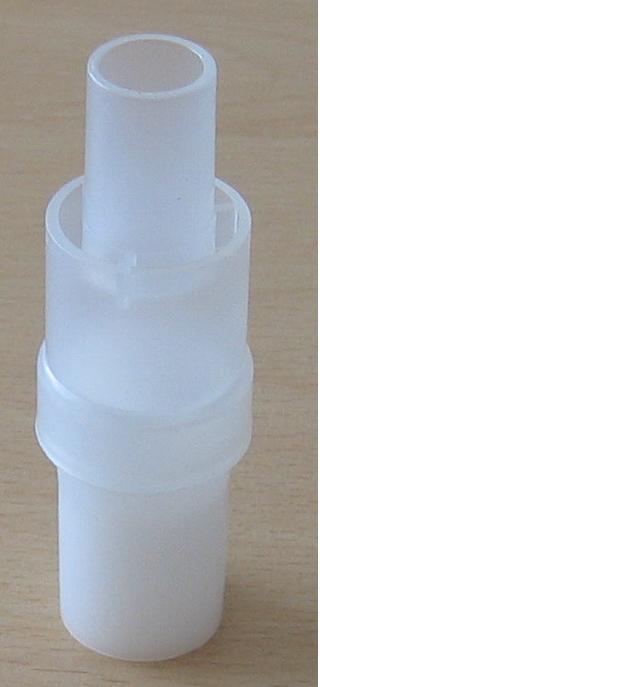 Obrotowe, współosiowe złącze wykonane z tworzywa sztucznego, przeznaczone do połączenia współosiowych kompletów rur obwodów oddechowych w respiratorach lub innych aparatach do sztucznego oddychania. Element jest wykonany zgodnie z normą PN-EN ISO 5356-1.