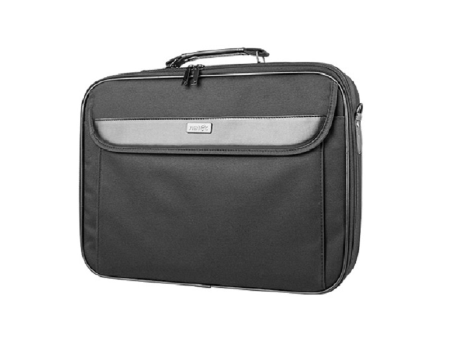 Torba do laptopa Natec Antelope Black 17.3” - w kolorze czarnym. Zewnętrzne pokrycie wykonane z wytrzymałego Nylonu 600D. Składa się z trzech komór notebook/aktówka/akcesoria. Dodatkowe kieszenie po obu stronach torby zapinane na rzep. Komora na laptop zabezpieczona jest sztywnymi brzegami wyłożonymi od środka miękkim materiałem, a sam laptop jest dodatkowo zapięty paskami mocującymi. Wyposażona jest w pasek regulowany umożliwiający stabilne położenie poduszki naramiennej oraz w wytrzymałą rączkę. Dedykowany rozmiar 17.3".