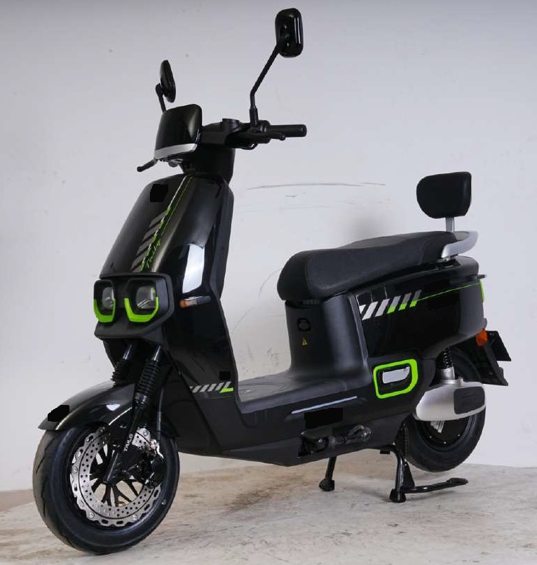 Conform descrierii solicitantului si imaginilor publicate in baza de date, produsul reprezinta un scuter electric pe doua roti, fara pedalare asistata. Este echipat cu un motor de 1200W si atinge o viteza maxima de 25 km/h. Vehiculul nu are caroserie si este conceput pentru transportul a doua persoane.
Motorul electric alimentat la 72V functioneaza pe baza de acumulatori tip plumb-acid (20Ah), asigurand o autonomie medie de 58 km, cu un timp de incarcare completa de aprox.7-8 ore.
Sistemul de franare este optimizat prin utilizarea discurilor pe fata si tambur pe spate. 
Construcția este robusta, cu jante de 10 inch si anvelope de dimensiuni mai mari pentru o stabilitate sporita la viteze ridicate. 
Masa totala este de 172 kg, cu o capacitate de incarcare de pana la 247 kg, incluzand un bord digital extins si iluminare integrala.