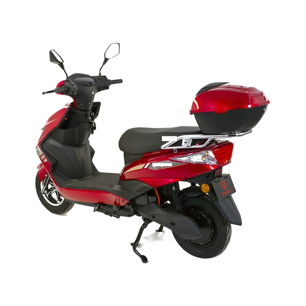 Conform descrierii solicitantului și a fotografiilor publicate în baza de date, produsul reprezintă un scuter electric. Modelul atinge o viteză maximă de 25 km/h și este acționat de un motor electric cu puterea de 1000 W. Este prevăzut cu o baterie electrică tip plumb-acid de 72 V și 20 Ah. Autonomia este de maxim 80 km. Poate transporta două persoane. Nu este prevăzut cu pedale.
Dimensiuni: 181,5 × 73 × 112 cm
Putere nominală: 1000W
Capacitate baterie: 20Ah
Tensiune baterie: 72V
Durata de încărcare: 6-8 h
Autonomie: până la 80Km
Sistem de frânare: disc față, tambur spate
Numar locuri: 2
Greutate maximă admisă: 251 Kg
Greutate proprie: 64 Kg
Anvelope fără cameră
Suspensii: față/spate
Spațiu de depozitare: da