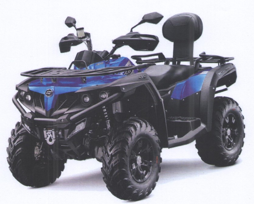 Ett nytt terränggående fyrhjuligt motorfordon (ATV All Terain Vehicle) med förbränningskolvmotor med gnisttändning, med en cylindervolym av 580 cc, en effekt av 30 kW och en torrvikt av ca 374 kg.
Fordonet har enligt uppgift följande särskilda kännetecken:
 — ett styrsystem av biltyp (Ackermanprincipen) som manövreras med hjälp av ett styre,
 — bromsar på både fram- och bakhjul,
 — en automatisk koppling och en backväxel,
 — en motor som är särskilt avsedd för användning i svår terräng och som ger tillräcklig dragkapacitet på låga varv,
 — kraftöverföring till hjulen med hjälp av axlar,
 — däck med grovt utformade mönster för terrängkörning,
 — en draganordning utformad så att fordonet kan dra eller skjuta åtminstone två gånger fordonets egen torrvikt,
 — en dragkapacitet för ett icke-bromsat släp av ca 874 kg,
 — motorn kan åstadkomma maximal dragkraft med hjälp av en differentialspärr,
 — en fast monterad vinsch lämplig för att dra timmerstockar,
 — mått: 2290 X 1160 X 1400 mm (L X B X H)