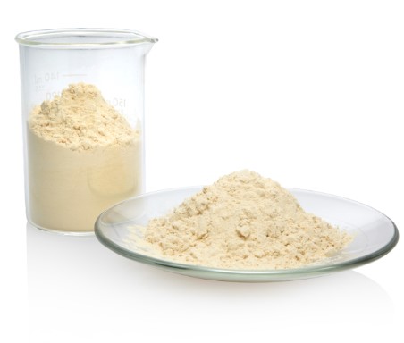 Betaglukan (polysackarid) i oarbetad form som ett beigefärgat pulver, enligt uppgift framställt av jäst (Saccharomyces cerevisiae). Betaglukanet är avsett att användas för djur och föreligger i förpackningar med en vikt av 10 kilo.
