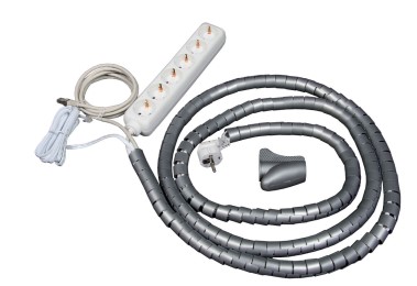 Kablar i en kabelsamlare.
Isolerade kablar med kontakter för en spänning av högst 1000 V.
1 st kabelsamlare i plast, 3 meter
1 st telefonkabel RJ12/6C, 5 meter
1 st nätverkskabel Cat 6, 5 meter
1 st 6-vägs grendosa 3G 1,5 mm2, 3 meter kabel
Kablarna inkommer monterade i kabelsamlaren.