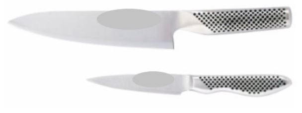 En sats bestående av två knivar vilka utgörs av en kockkniv och en skalkniv.
Knivarna är avsedda att användas vid matlagning.
Knivarna har fast blad med skärande egg och är enligt uppgift tillverkade av rostfritt stål.
Varan är förpackad för försäljning i detaljhandeln.