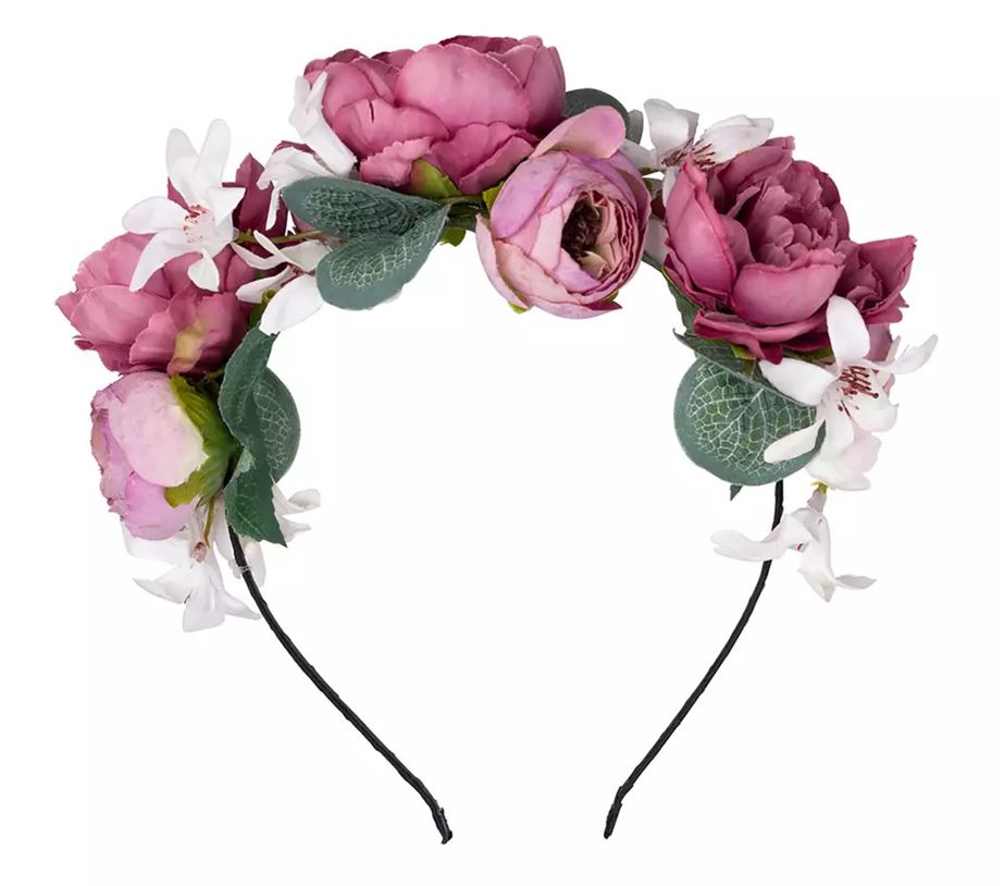 Diadem med utsmyckning av konstgjorda blommor och blad.
Diademet används som utsmyckning och för att hålla håret på plats.
Diademet består enligt uppgift av en textilklädd metallstomme (zinklegering), försedd med blommor och blad av textilmaterial (polyester).