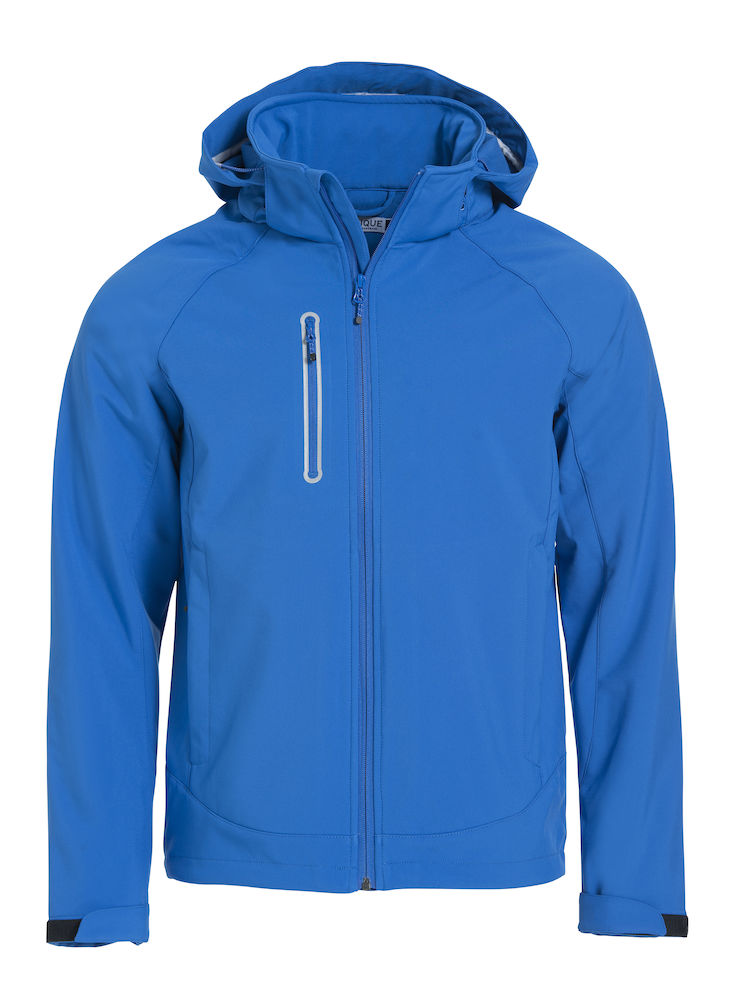 Klädesplagg för överdelen av kroppen i form av en fodrad jacka, s.k. softshell, med långa ärmar, ståkrage och avtagbar huva. Jackan är försedd med genomgående öppning mitt fram som tillsluts med blixtlås upp till kragens kant.
Jackan som består av tre lager har enligt uppgift en vattenavvisande ytbehandling på yttersidan av tyget och damknäppning (höger till vänster vid halslinning).
Jackan har yttertyg av väv bestående av 96 % polyester och 4 % elastan (s.k. softshell) och mittenlagret består enligt uppgift av TPU-film (plast). Fodret är en dukvara av trikå av 100 % polyester. Jackan har två insydda sidofickor och en bröstficka på höger sida med reflexdekor, samtliga försedda med blixtlås. Jackan är även försedd med två innerfickor utan tillslutning och dragsko i nederkant samt kardborrband i ärmslut med reglerbar förslutning. Jackan är konfektionerad genom sömnad av plastbelagd väv (textilmaterial enligt HS-nummer 5903) av syntetiskt textilmaterial. Plagget har en längd mitt bak av 75 cm i storlek L.