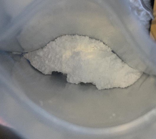 Organisk kemisk förening enligt uppgift i pulverform föreliggande i detaljhandelsförpackning/påse om 100 g.
Produkten är avsedd som kosttillskott.
Pulvret består av nikotinamidmononukleotid (NMN).