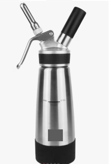 Köksartikelset enligt uppgift bestående av en sifon tillverkad i rostfritt stål med en rymd av 500 ml. Sifonen levereras med bland annat munstycken och rengöringsborste. Samtliga artiklar i satsen föreligger i detaljhandelsförpackning.

Sifonen används till både mat och dryck och är särskilt lämplig för grädde, mousse och såser m.m.

Flaskan, patronhållare och spraymunstyckena av rostfritt stål definierar produktens huvudsakliga karaktär.