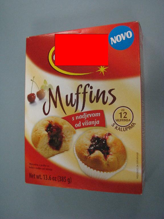 Prehrambeni proizvod za pripravo sladice iz tarifne številke 1905 (sadni muffini), sestavljen iz treh komponent:
 - mešanica za pripravo peciva (masa 300 g), sestavljena iz pšenične moke, sladkorja, posnetega mleka v prahu, emulgatorja, soli, sredstva za vzhajanje in zgostitev; 
 - višnjevo polnilo (masa 85 g), sestavljena iz višenj, sladkorja,sredstva za zgostitev, utrjevalca, citronske kisline in konzervansa;
 - papirnati modelčki za peko (20 kosov).

Bistveno lastnost proizvoda predstavlja mešanica za testo.
Vsaka komponenta je pakirana posebej v vrečko in nato v kartonsko škatlo skupne mase 385 g.

Celoten proizvod vsebuje:
- mlečne maščobe: več ali enako 0 mas%, vendar manj kot 1,5 mas.%;
- mlečne beljakovine: več ali enako 0 mas%, vendar manj kot 2,5 mas.%;
- škrob/glukoza: več ali enako 25 mas%, vendar manj kot 50 mas.%;
- saharoza/invertni sladkor/izoglukoza: več ali enako 30 mas%, vendar manj kot 50 mas.%.

Dodatna oznaka po sestavi za predložen vzorec: 7012.