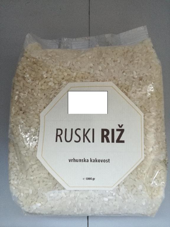 Popolnoma brušen, srednjezrnat riž (dolžine zrn več kot 5,2 mm do vključno 6 mm), z razmerjem med dolžino in širino manj kot 3, v obliki podolgovatih zrn bele barve, s katerih je bila odstranjena zunanja luska, celoten perikarp in kalček.
Uporablja se za prehrano.
Pakirano v vrečke po 1kg.
