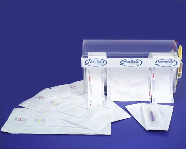 Tovar predstavuje sterilizačná rolka. Je vyrobená z bieleho materiálu typu TYVEK, ktorý je z polyetylénu a z viacvrstvovej fólie, ktorá je zložená z vrstvy polyesteru a vrstvy etylén-vinylacetátového kopolyméru. Tovar je vyrábaný v rolke so šírkou od 40 mm do 500 mm v dĺžke 70 m. Boky na tovare sú spájané trojitým zvarom, čo zaručuje ich pevnosť. Tovar má indikátory pre parnú, etylénoxidovú a formaldehydovú sterilizáciu, ktoré sú umiestnené mimo aktívneho poľa. Indikátory sa opakujú každých 10 cm. Tovar sa podľa veľkosti sterilizovaného materiálu odstrihne z rolky a po vložení predmetu (nožnice, skalpely, pinzety a pod.) do obalu (vrecka) je následne spájaný tepelným zvarom na oboch koncoch certifikovanou alebo kalibrovanou zváračkou (impulzná, kontinuálna) pred uzatvorením obalu a jeho priamou sterilizáciou sa z obalu jeho stlačením odstráni vzduch. Tovar predstavuje sterilizačný obal (vrecko) v rolke. Tovar je zložený z dvoch vrstiev, jedna vrstva je nepriehľadná z polyetylénu (TYVEK) a druhá vrstva je viacvrstvová priesvitná fólia, ktoré sú vzájomne spojené po bokoch. Tovar slúži ako vonkajší obal počas sterilizačného procesu a následné uskladnenie zdravotníckych pomôcok. Zaisťuje ochranu pred kontamináciou.